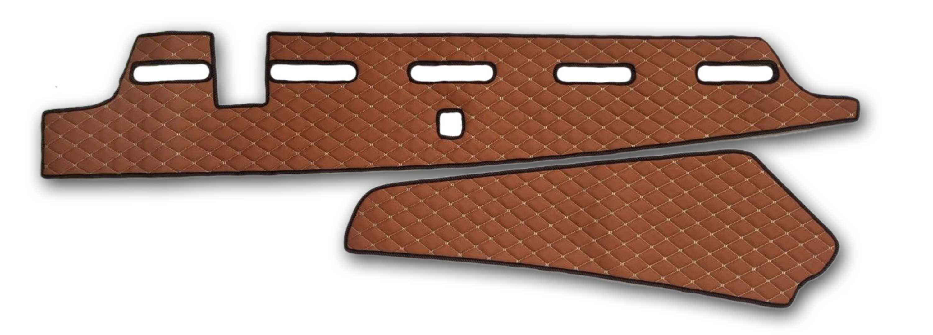 Kožený potah palubní desky – Volvo FH od 2013 s výřezem na kameru – ROYAL