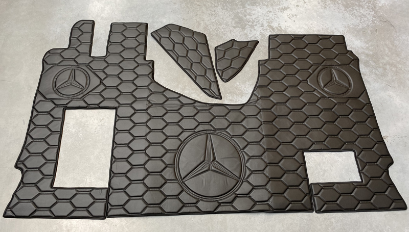 autokoberec MERCEDES MP 4/5 (sedadlo spol. pevné) – vlastní kombinace /vzor 1/
