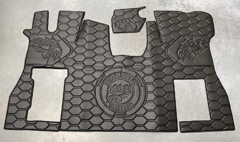 autokoberec SCANIA S od 2017 (sedadlo spol. pevné) – vlastní kombinace /vzor 1/