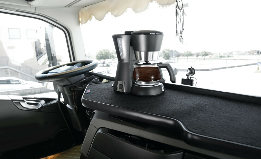 Kávovar 24V Arabica, 0,65l, 300W