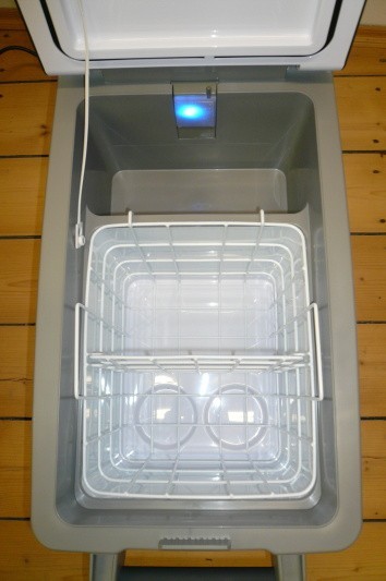 autochladnička Indel B TB41A 12/24/230V, 37l