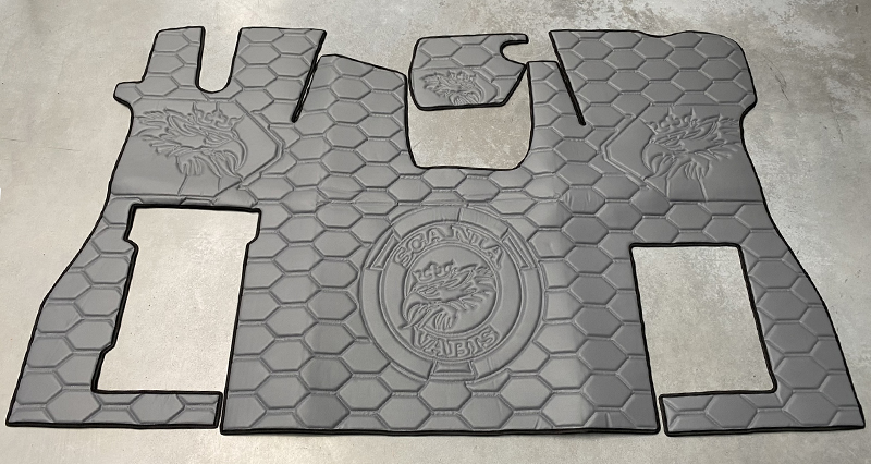 autokoberec SCANIA S od 2017 (sedadlo spol. pevné) – vlastní kombinace /vzor 1/